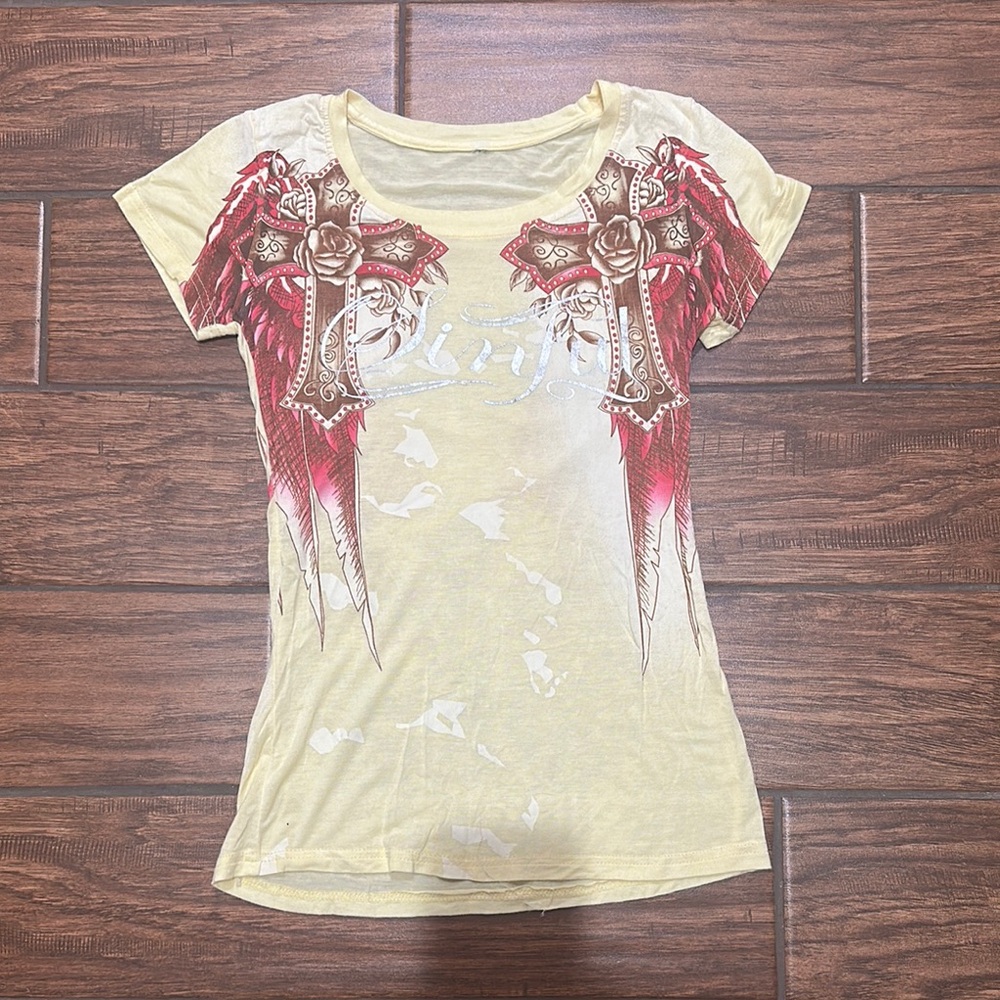 Sinful brand Women's Yellow and pink Graphic Top